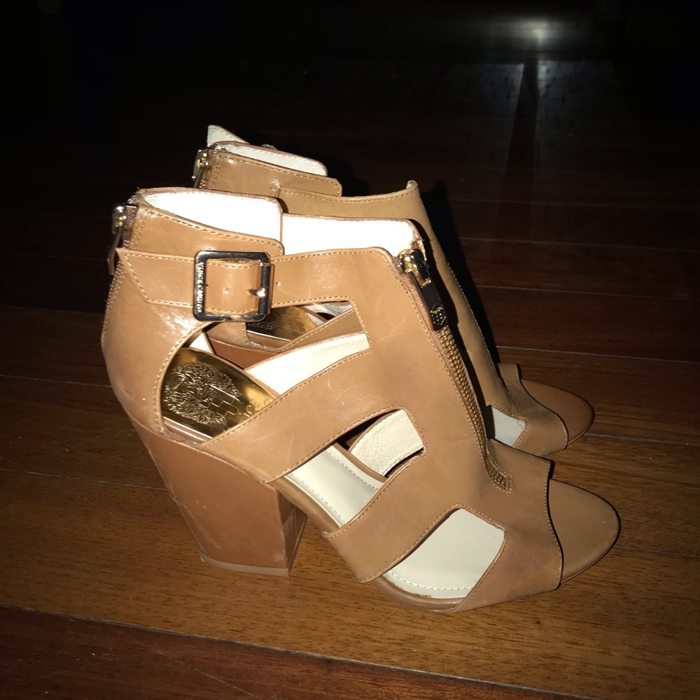 Vince Camuto Sandals